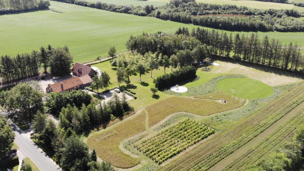 Egebjerggaard Bed & Breakfast Sig Екстериор снимка